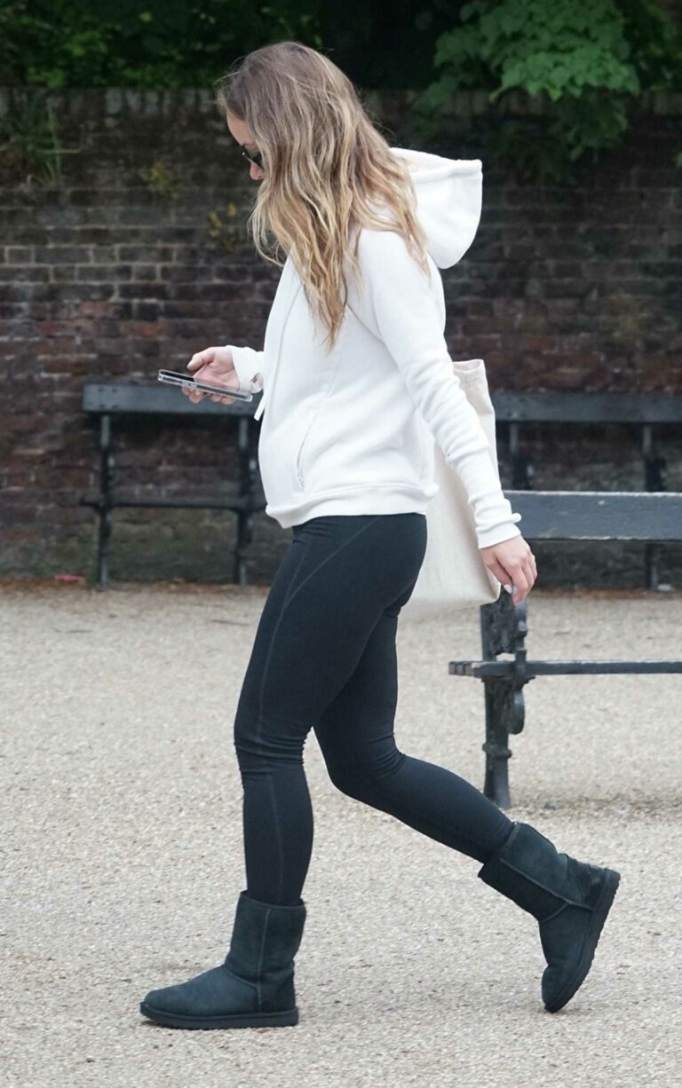 Olivia Wilde in a White Hoodie Was Seen Out in Hampstead in North