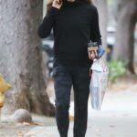 Jennifer Garner in a Black Outfit Was Seen Out in Brentwood