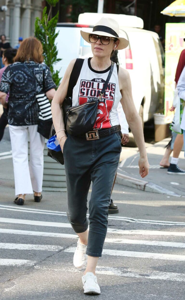 Julianna Margulies in a The Rolling Stones Tank Top Goes Shopping