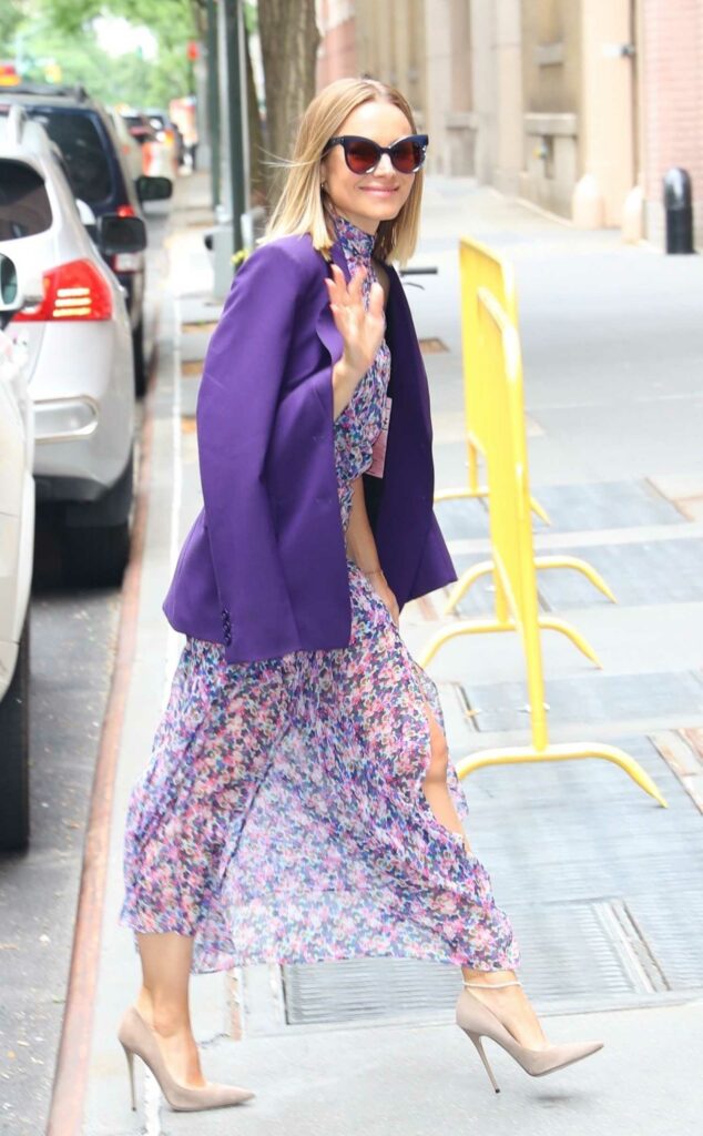 Kristen Bell in a Purple Blazer