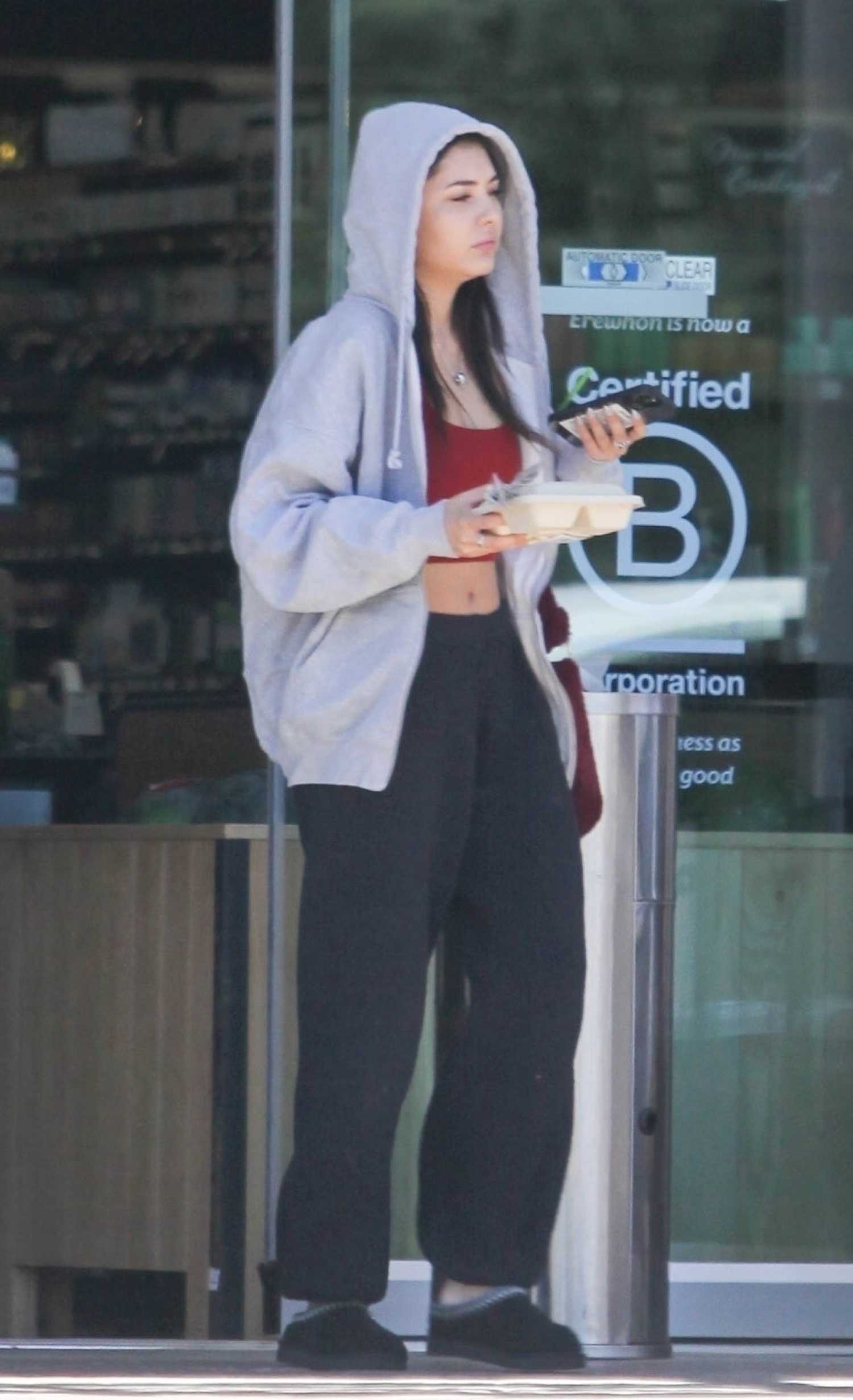 Atiana De La Hoya in a Grey Hoodie Hits up Erewhon for Lunch in