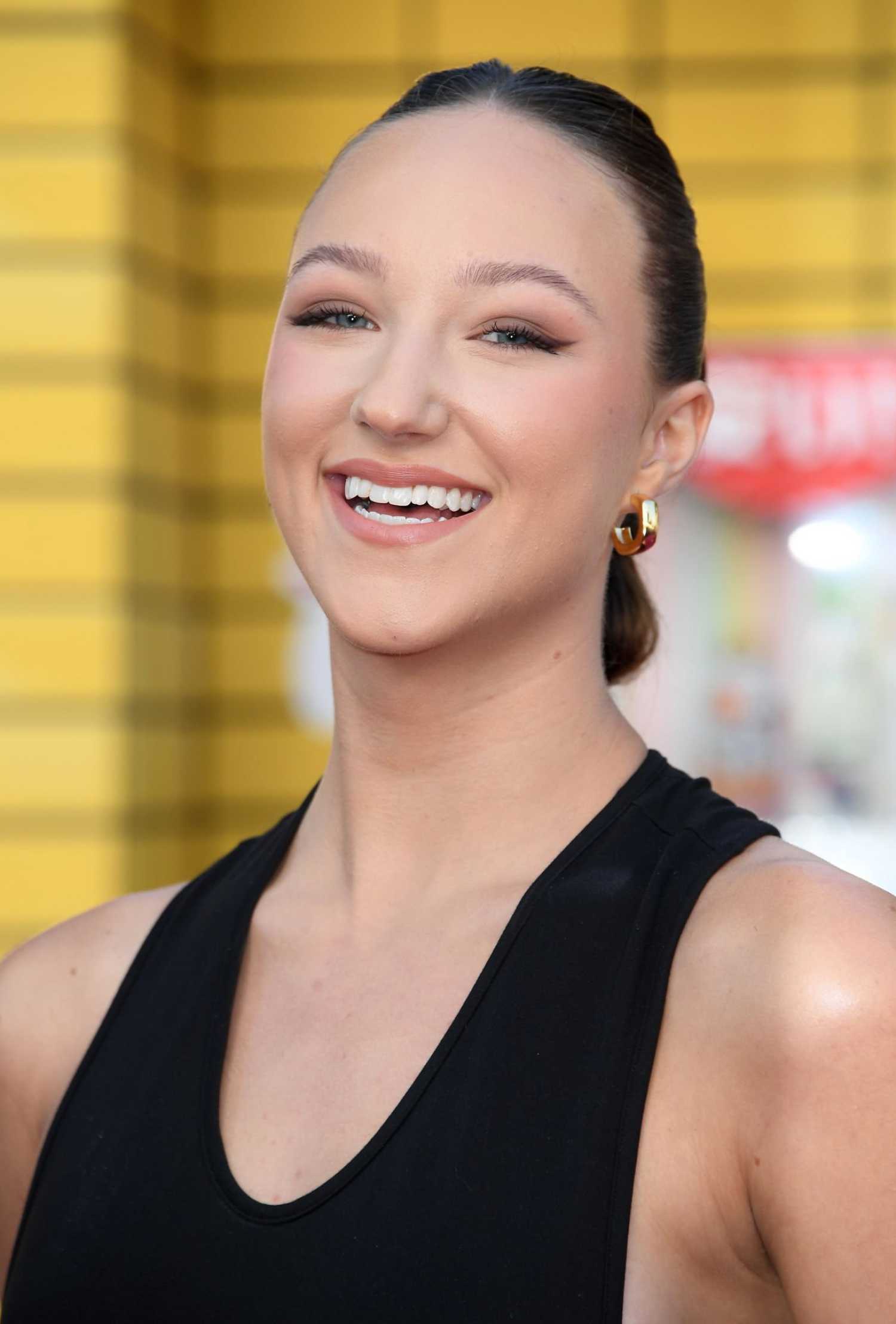 Ava Michelle Attends the Premiere of Bullet Train in Los Angeles