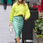 Ashley Roberts in a Yellow Sweater Was Seen Out in London