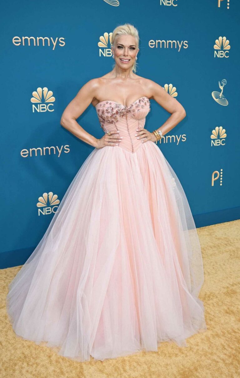 Hannah Waddingham Attends the 74th Annual Primetime Emmy Awards in Los