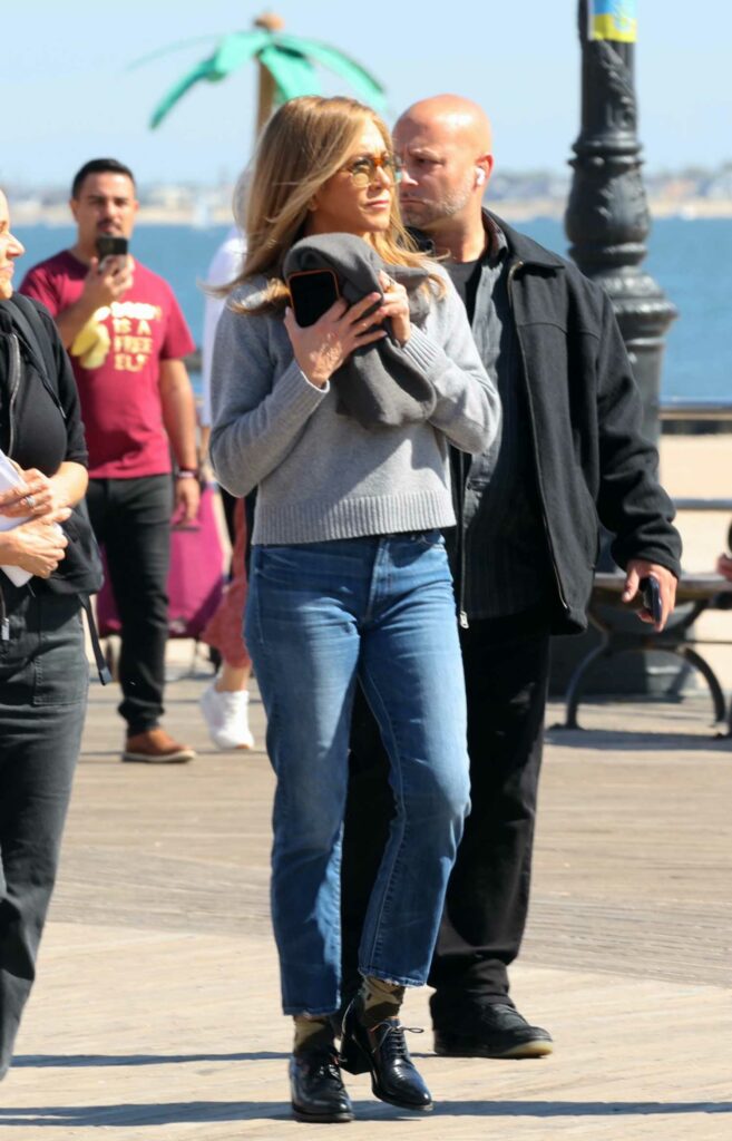 Jennifer Aniston in a Grey Sweater