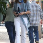 Cindy Crawford in a White Pants Was Seen Out in Malibu
