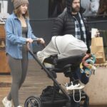 Aree Gearhart in a White Sneakers Enjoys a Rainy Day with Her Boyfriend in Los Angeles
