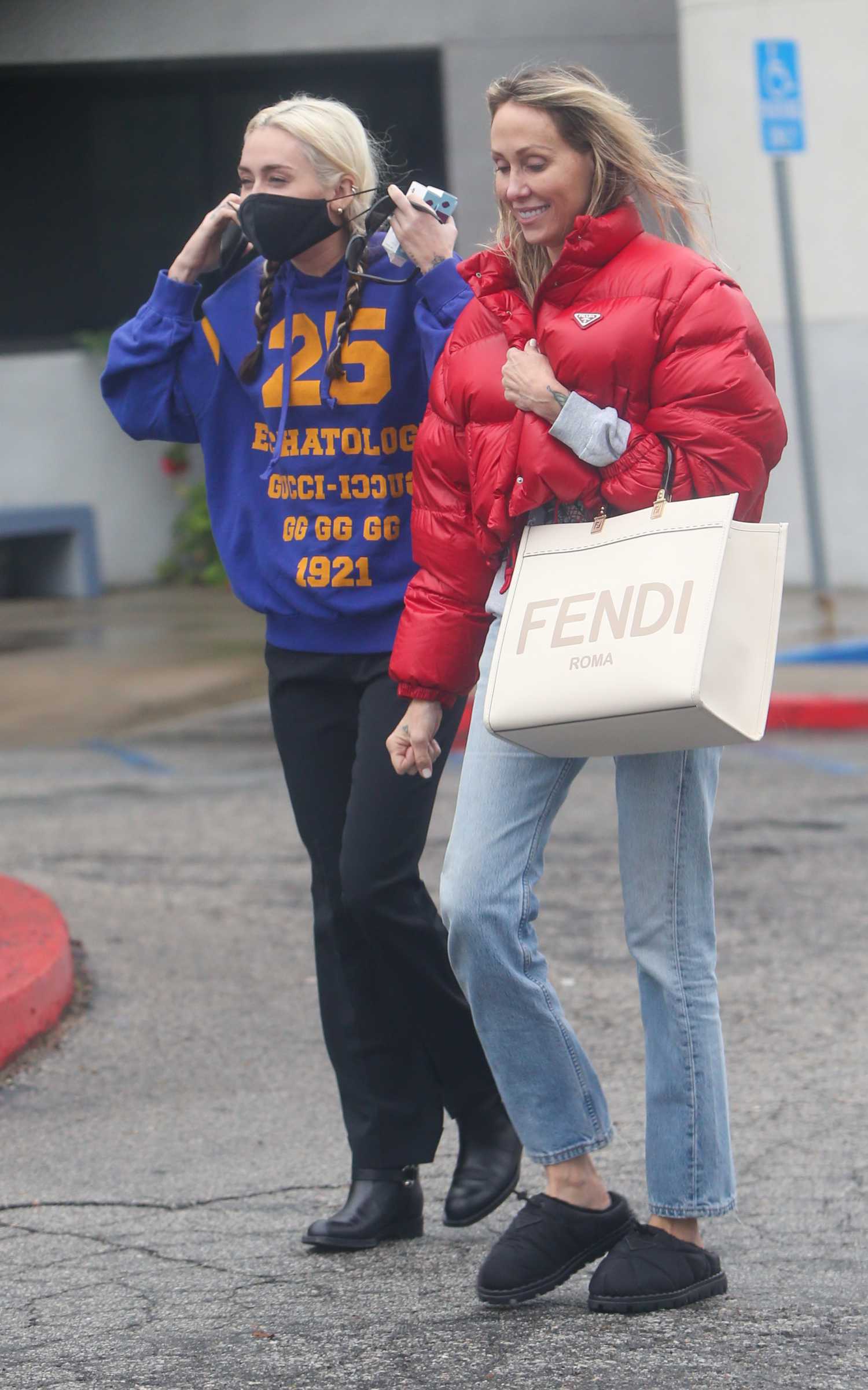 Milley Mask Miley Cyrus in a Black Protective Mask Was Seen Out with Tish Cyrus in ...