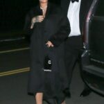 Rihanna in a Black Coat Arrives to Giorgio Baldi Restaurant in Santa Monica
