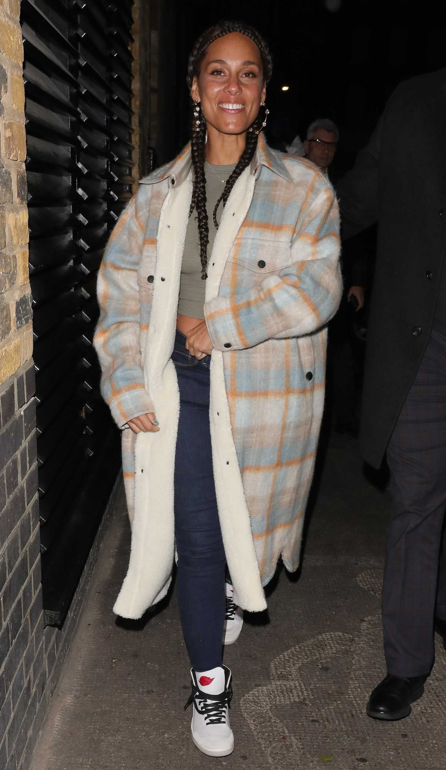 Alicia Keys In A Plaid Coat Arrives At The Chiltern Firehouse In London 