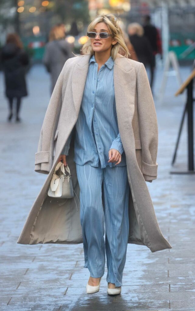 Ashley Roberts in a Baby Blue Pantsuit