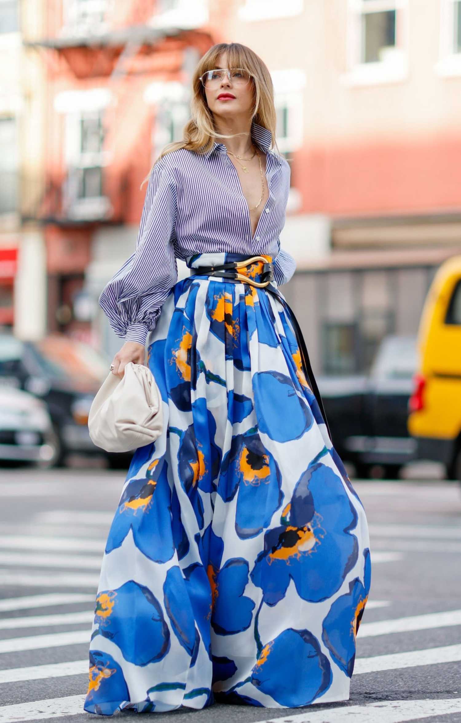 Julianne Hough Attends the Carolina Herrera Fashion Show During 2023