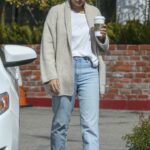 Mila Kunis in a Grey Cardigan Was Seen Out in Los Angeles