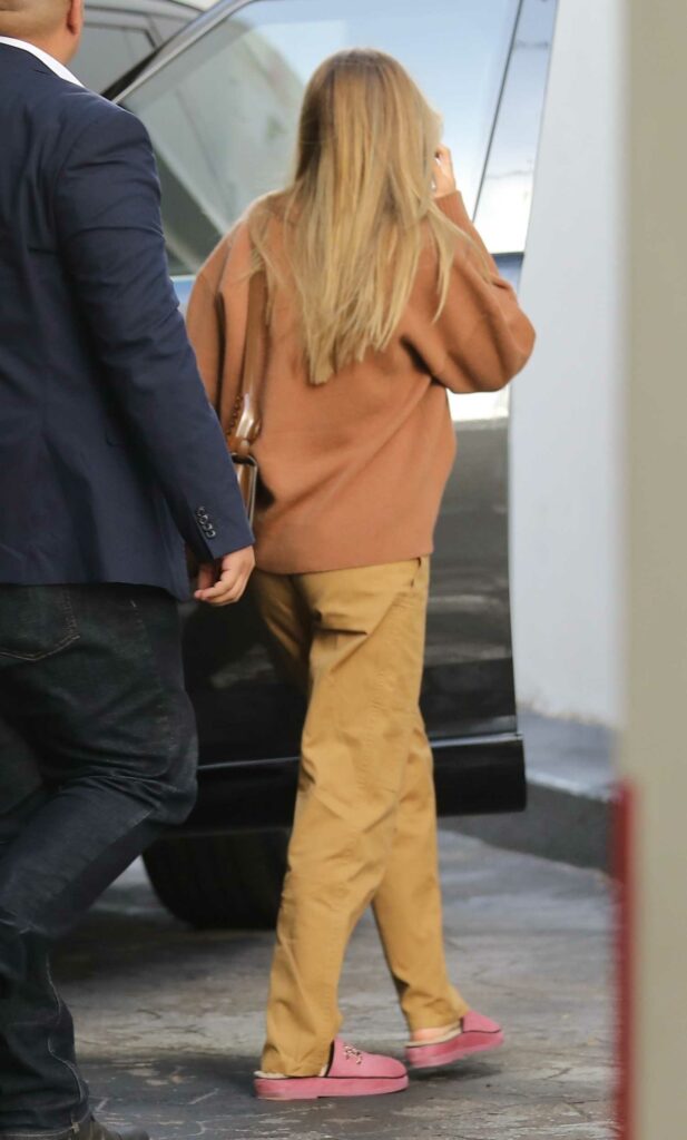 Sofia Richie in a Caramel Coloured Pants