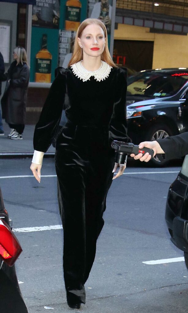 Jessica Chastain in a Black Ensemble