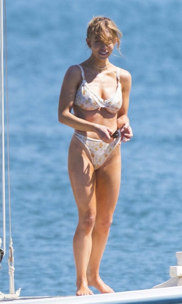 Sydney Sweeney in a White Floral Bikini
