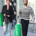 Chrissy Teigen in a Black Blazer Enjoys Some Retail Therapy with John Legend on Rodeo Drive in Beverly Hills