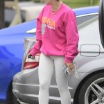 Hilary Duff in a Pink Sweatshirt Was Seen Out in Los Angeles