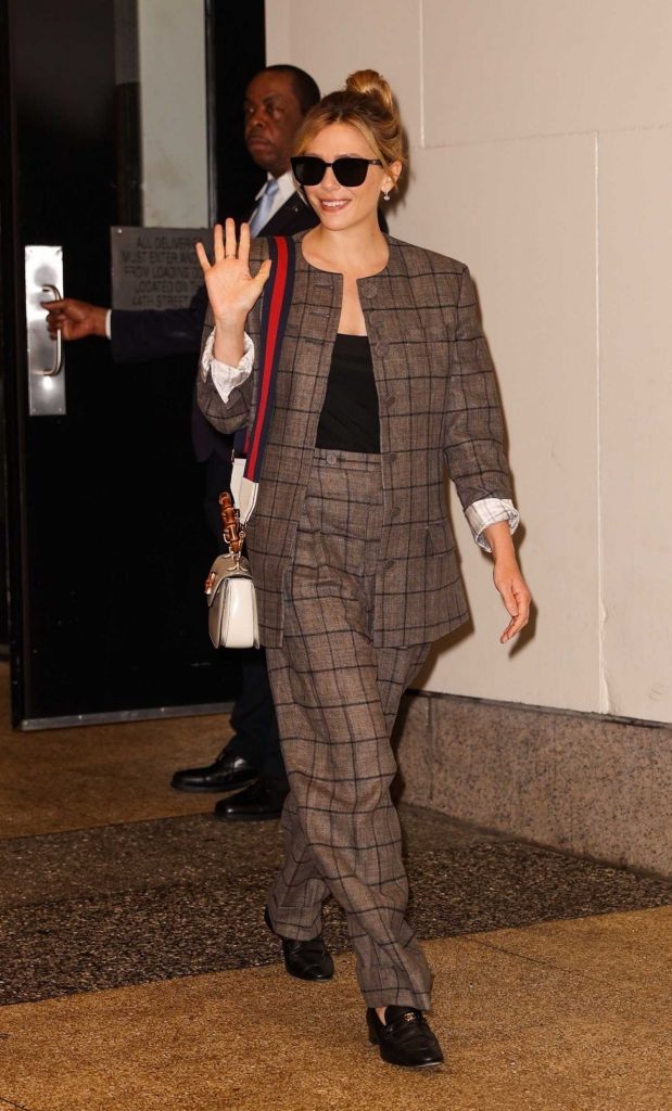 Elizabeth Olsen in a Brown Pantsuit