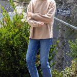 Riley Keough in a Beige Sweatshirt Arrives at Erewhon Market in Los Angeles