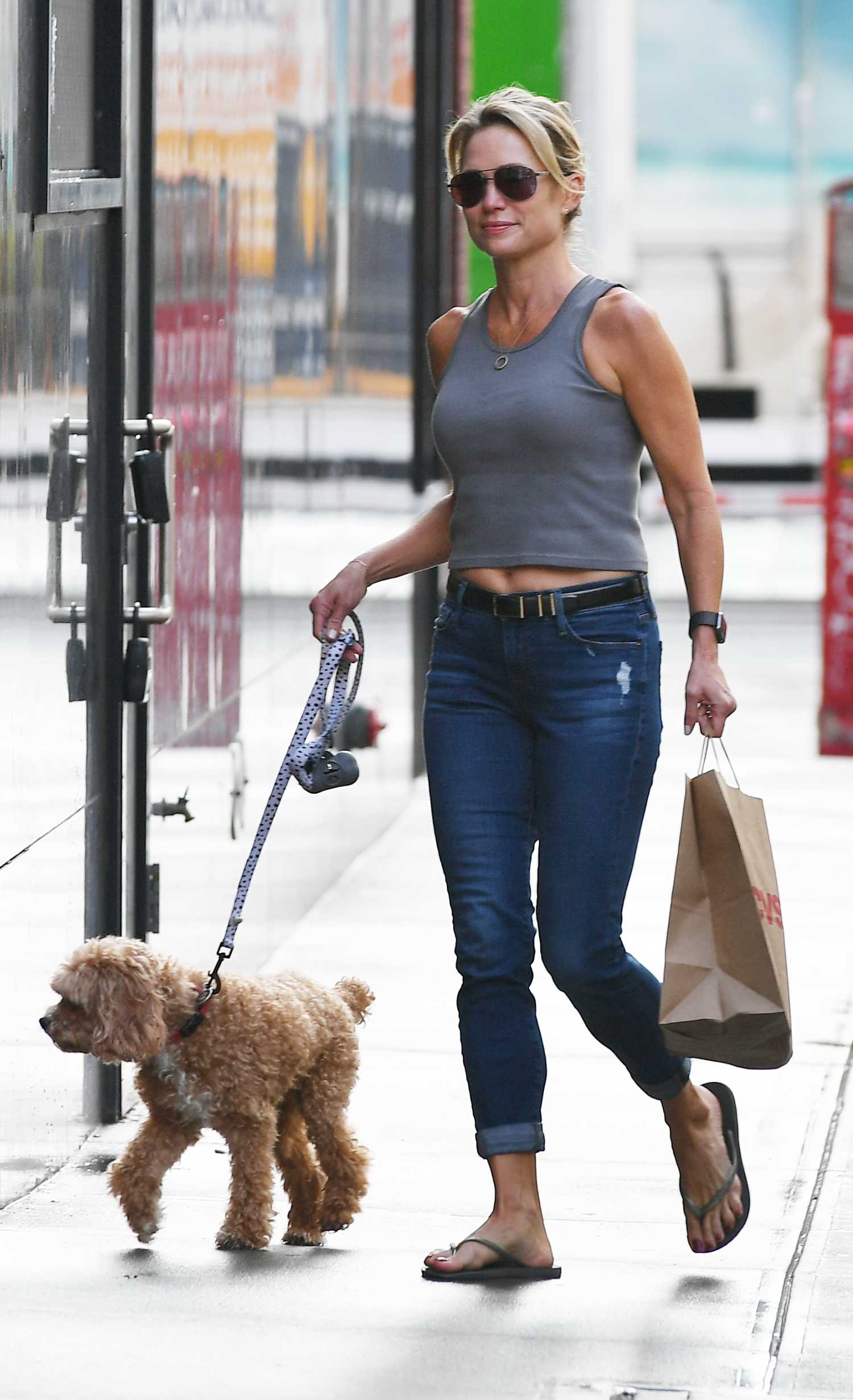 Amy Robach In A Grey Tank Top Steps Out With Her Dog In New York ...