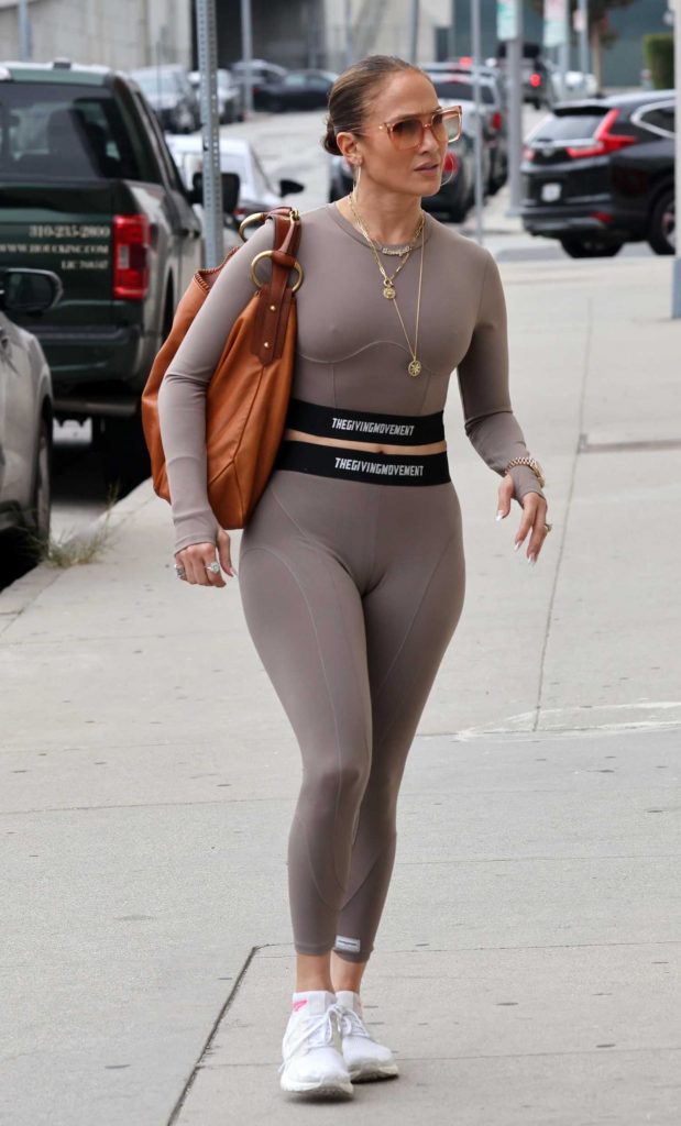 Jennifer Lopez in a White Sneakers