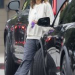 Jessica Alba in a White Sweatshirt Was Seen Out in Los Angeles