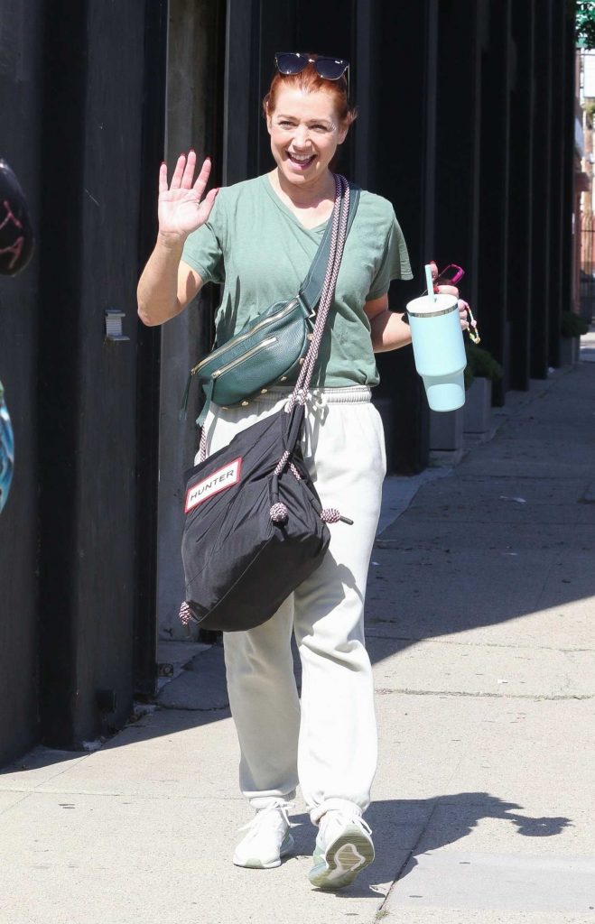 Alyson Hannigan in an Olive Tee