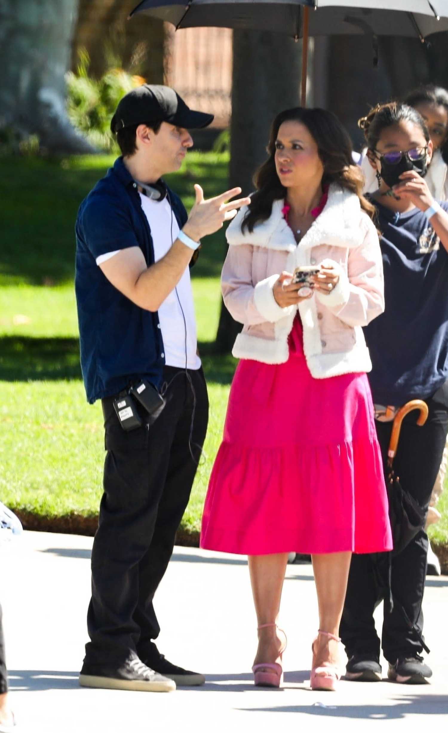 Lacey Chabert in a Pink Dress Was Seen on the Set of the Mean Girls