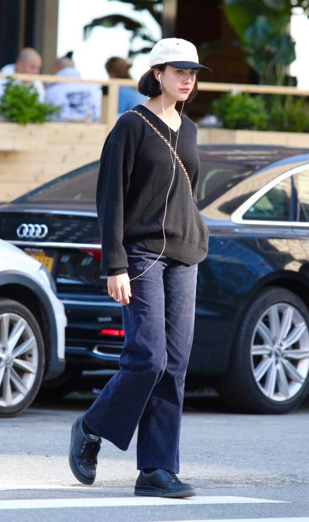 Margaret Qualley in a Black Sweatshirt