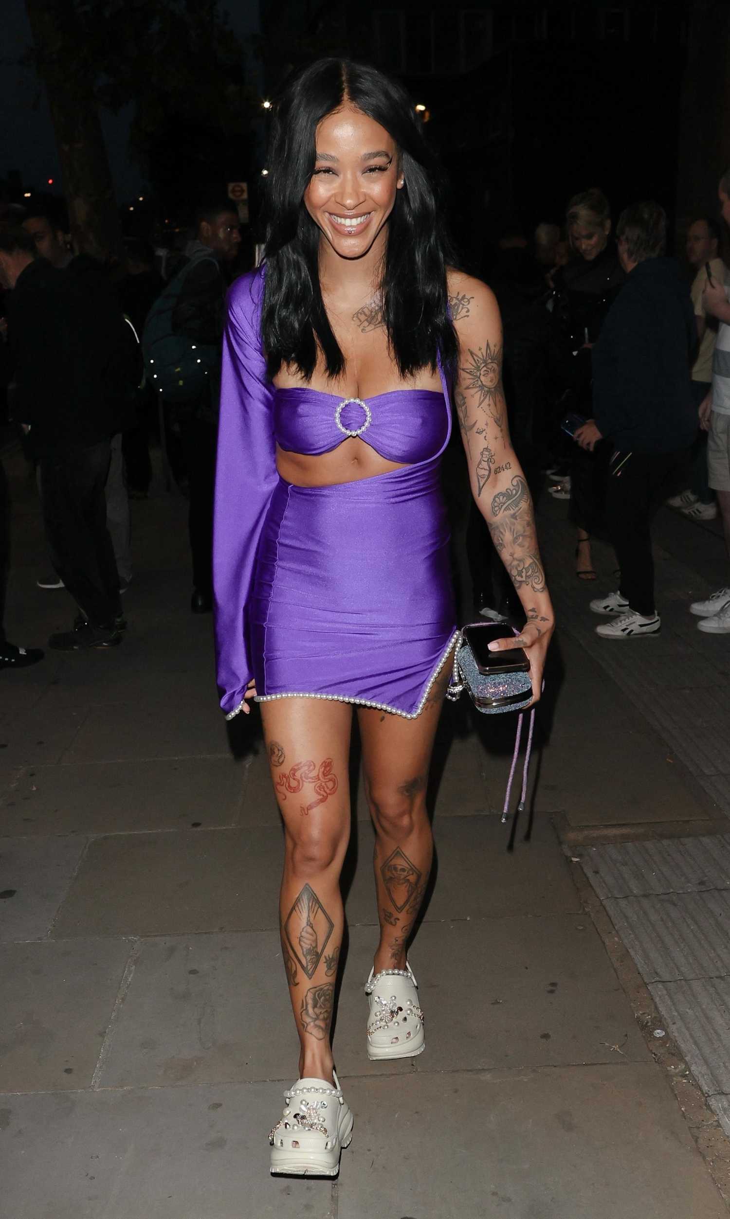 Yinka Bokinni in a Purple Dress Arrives at 2023 Attitude Awards in