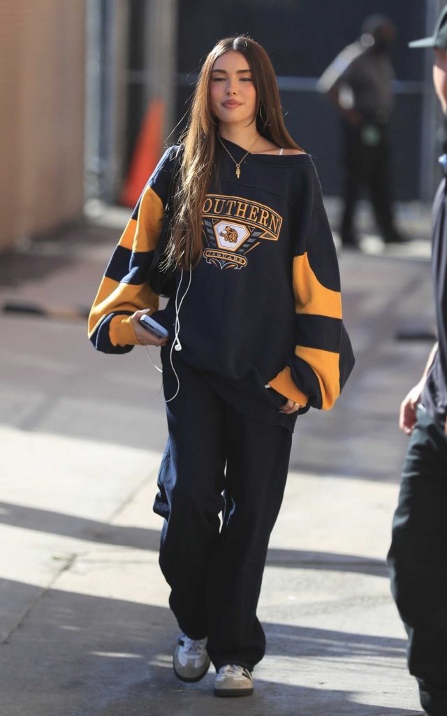 Madison Beer in a Blue and Yellow Oversized Sweatshirt