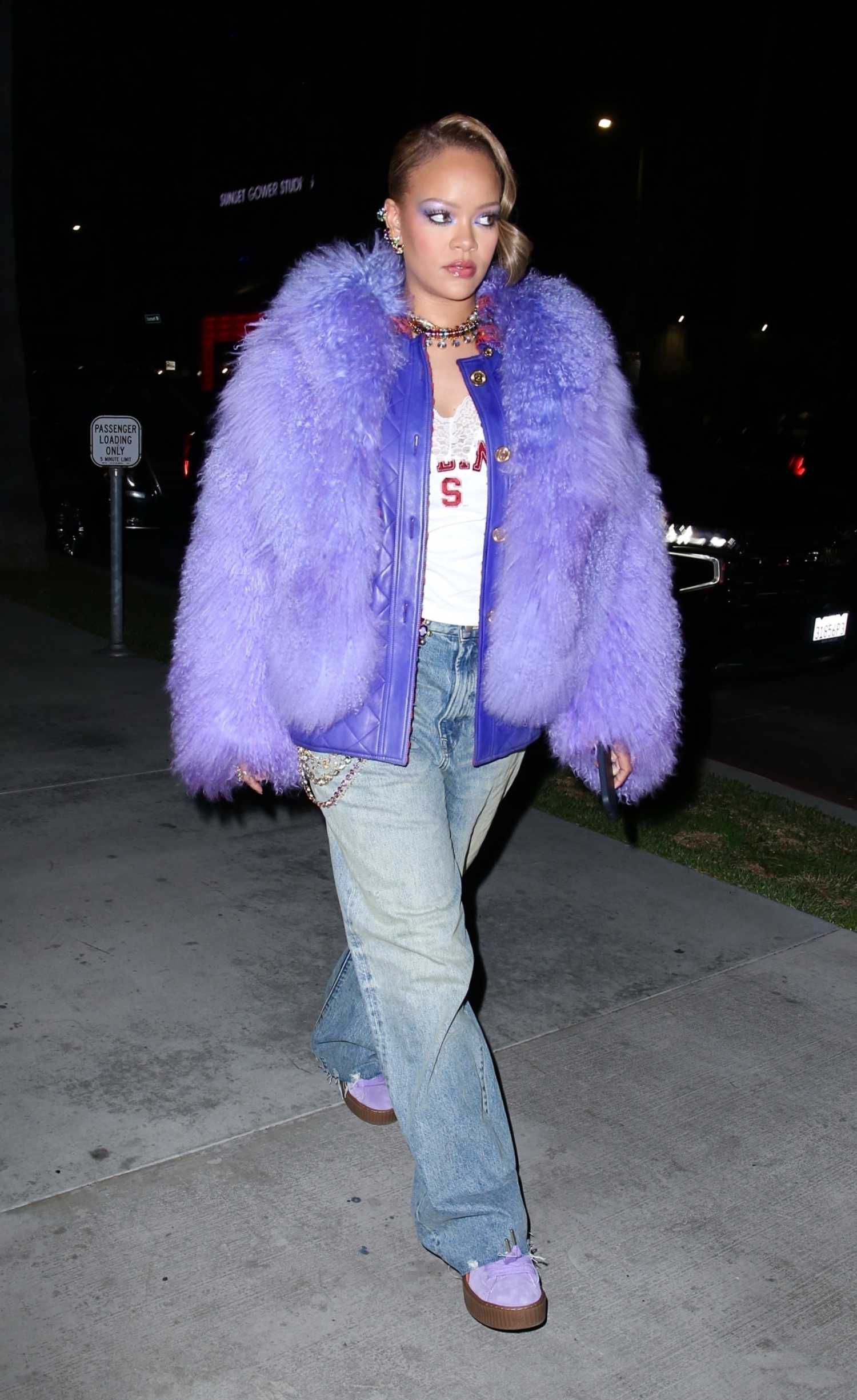Rihanna in a Purple Jacket Was Seen Out in Hollywood – Celeb Donut