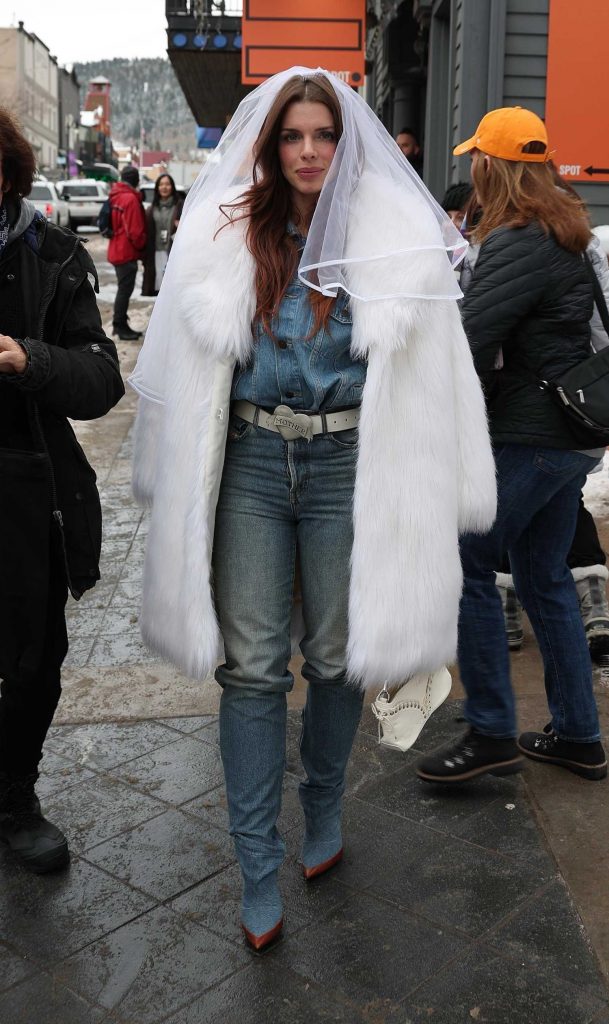 Julia Fox in a White Fur Coat