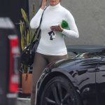 Tracee Ellis Ross in a White Turtleneck Leaves Her Gym Session in Los Angeles