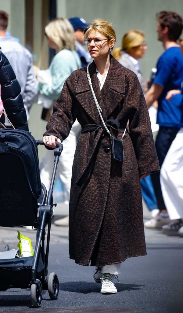 Claire Danes in a Brown Coat