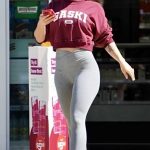 Tammy Hembrow in a Grey Leggings Visits Her Local Bookstore in Gold Coast