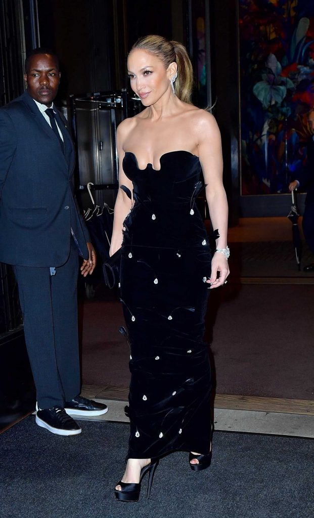 Jennifer Lopez in a Black Dress