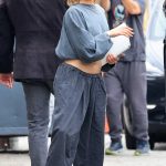 Jennifer Lopez in a Grey Outfit Arrives at a Dance Studio in Los Angeles