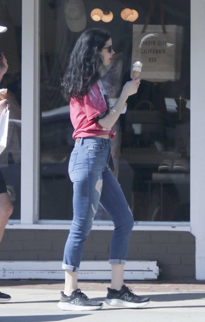 Krysten Ritter in a Black Sneakers