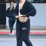 Lauren Parsekian in a Black Sweatpants Goes Shopping in Los Angeles