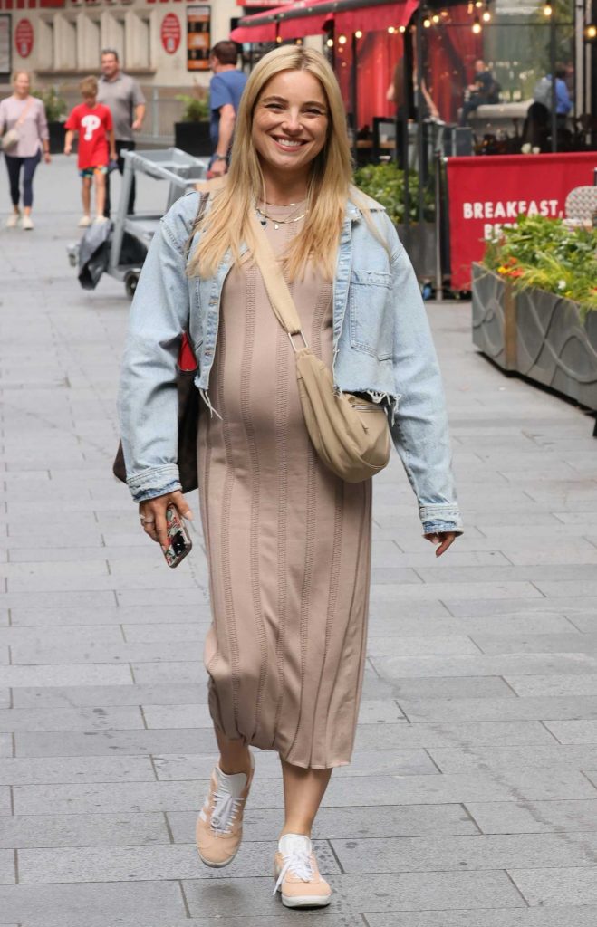 Sian Welby in a Tight Beige Maternity Dress