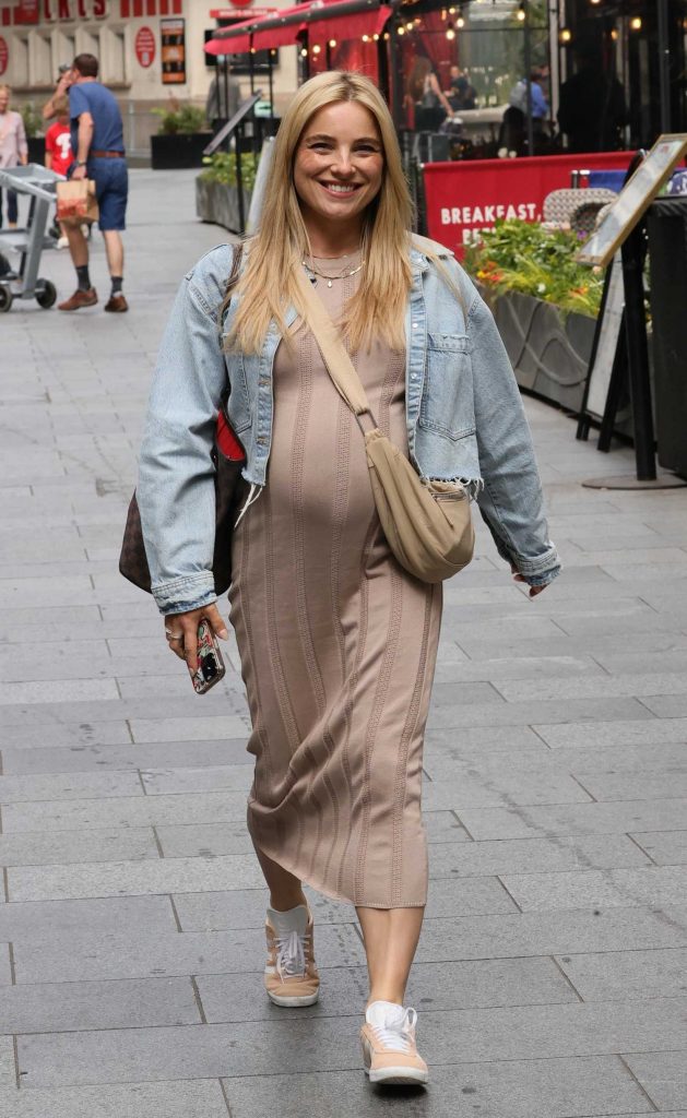 Sian Welby in a Tight Beige Maternity Dress