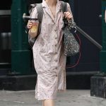 Rachel McAdams in a White Sneakers Was Spotted on a Coffee Run in New York