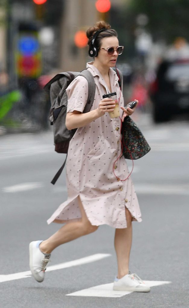 Rachel McAdams in a White Sneakers