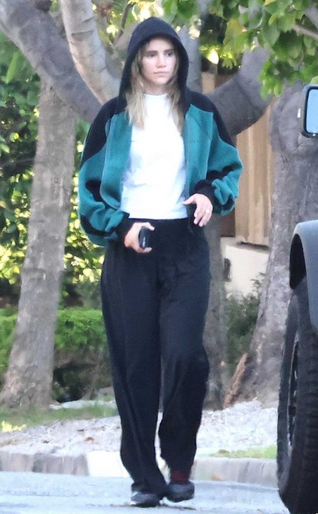 Suki Waterhouse in a Black Pants