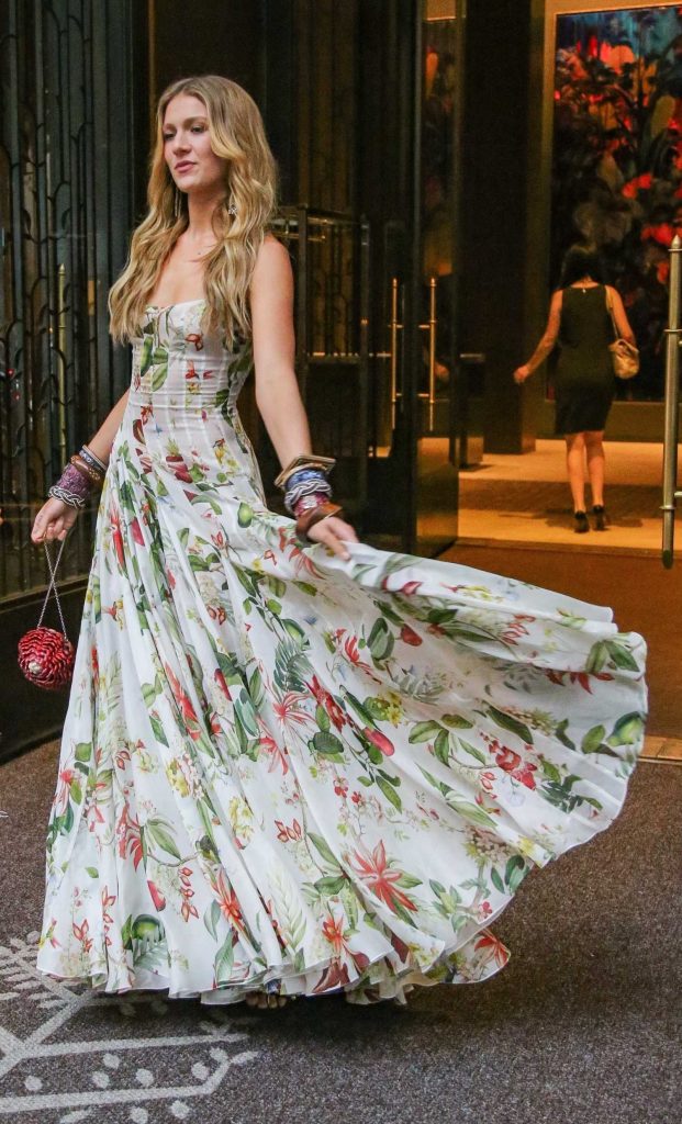 Isabela Ferrer in a White Floral Oscar de la Renta Dress