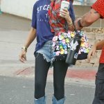 Gwen Stefani in a Blue Tee Arrives at Her Son Apollo’s Football Game in Los Angeles