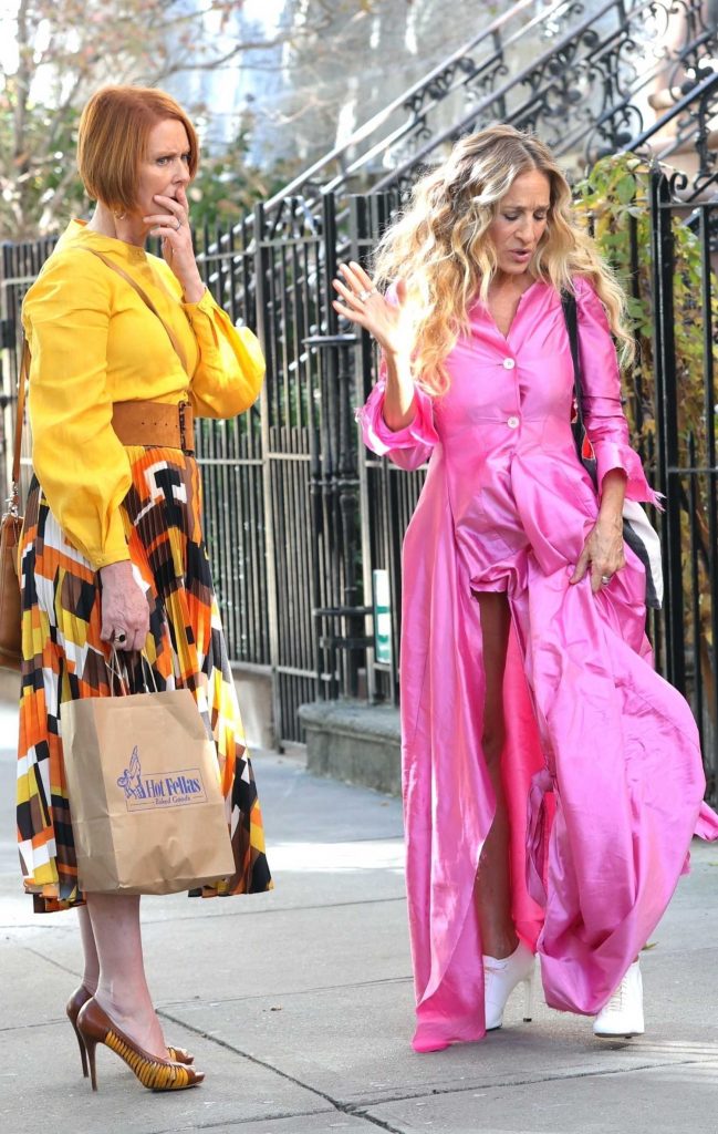 Sarah Jessica Parker in a Pink Dress