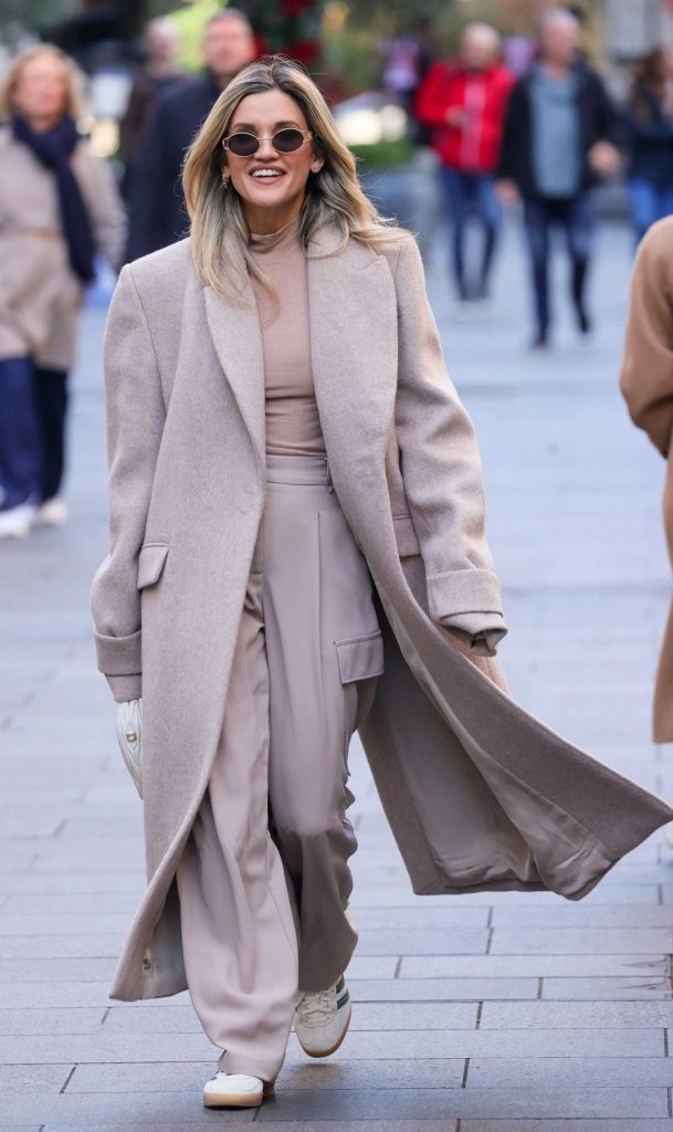 Ashley Roberts in a Pink Turtleneck